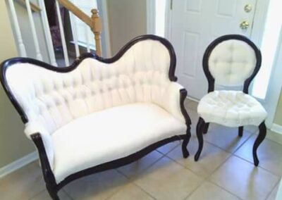 Set of white sofa & chair